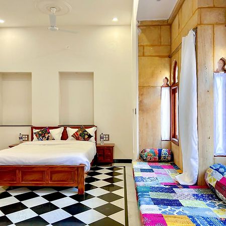 Hotel Vasudev Niwas Jaisalmer Extérieur photo